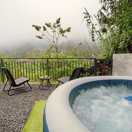 Апартаменты Shelter - *